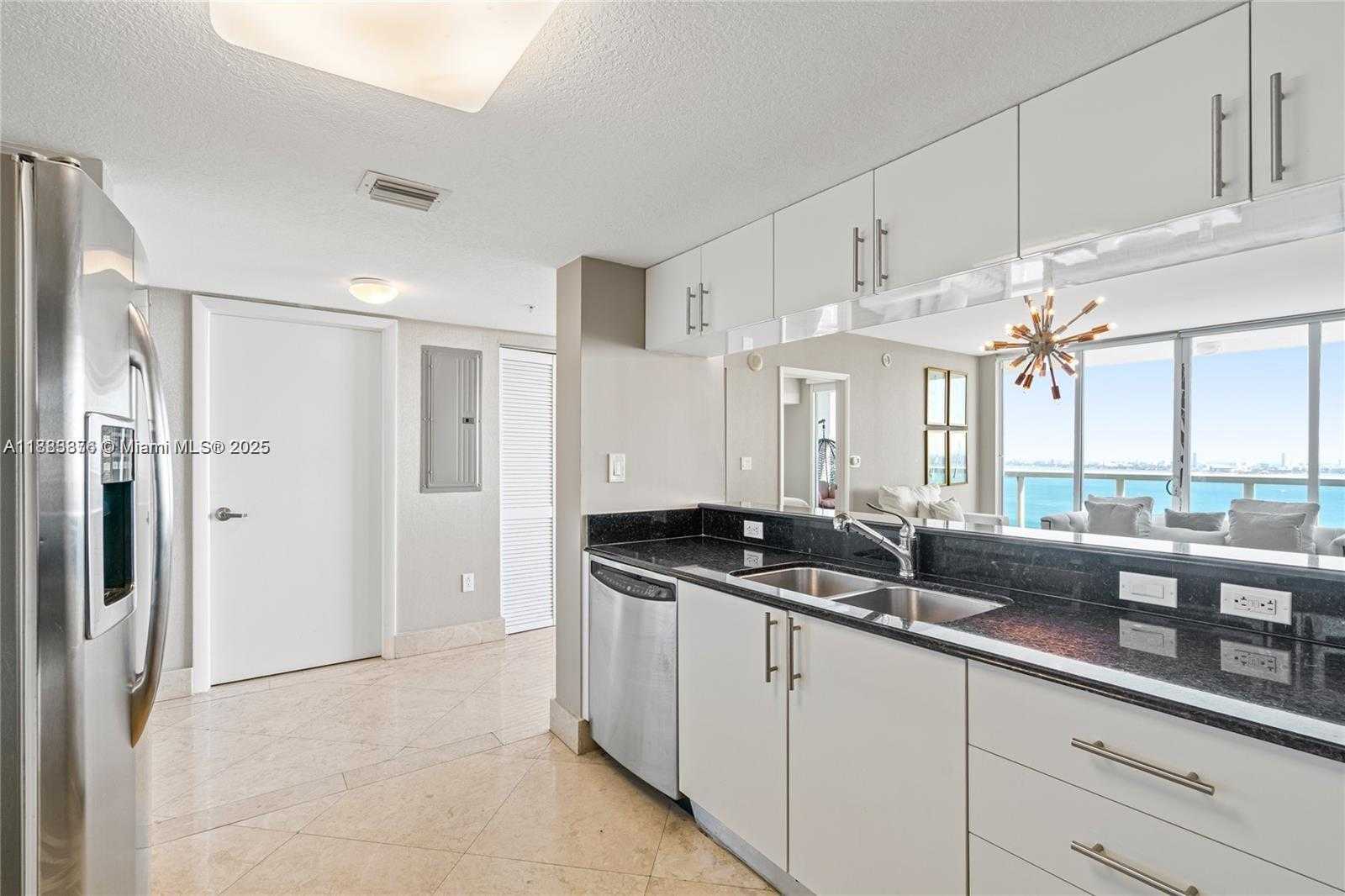 Small Image of 1800 NORTH BAYSHORE DR #3207, Miami Number 37