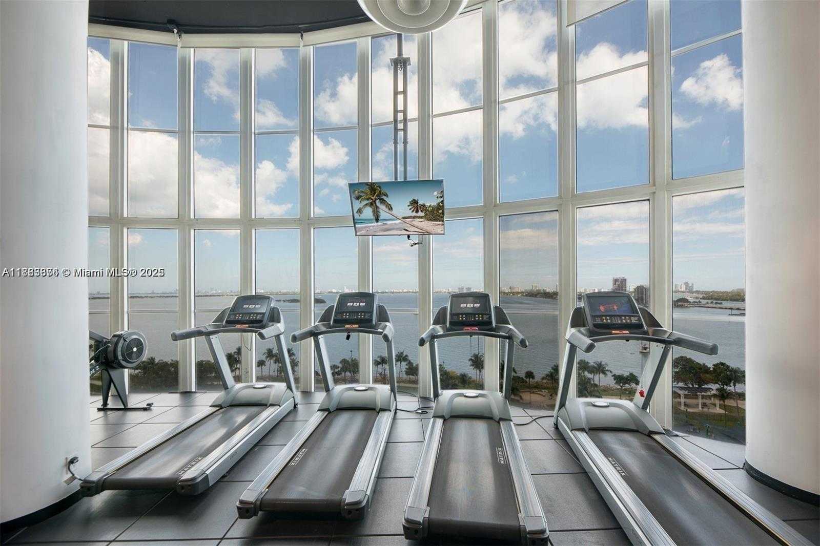 Small Image of 1800 NORTH BAYSHORE DR #3207, Miami Number 39