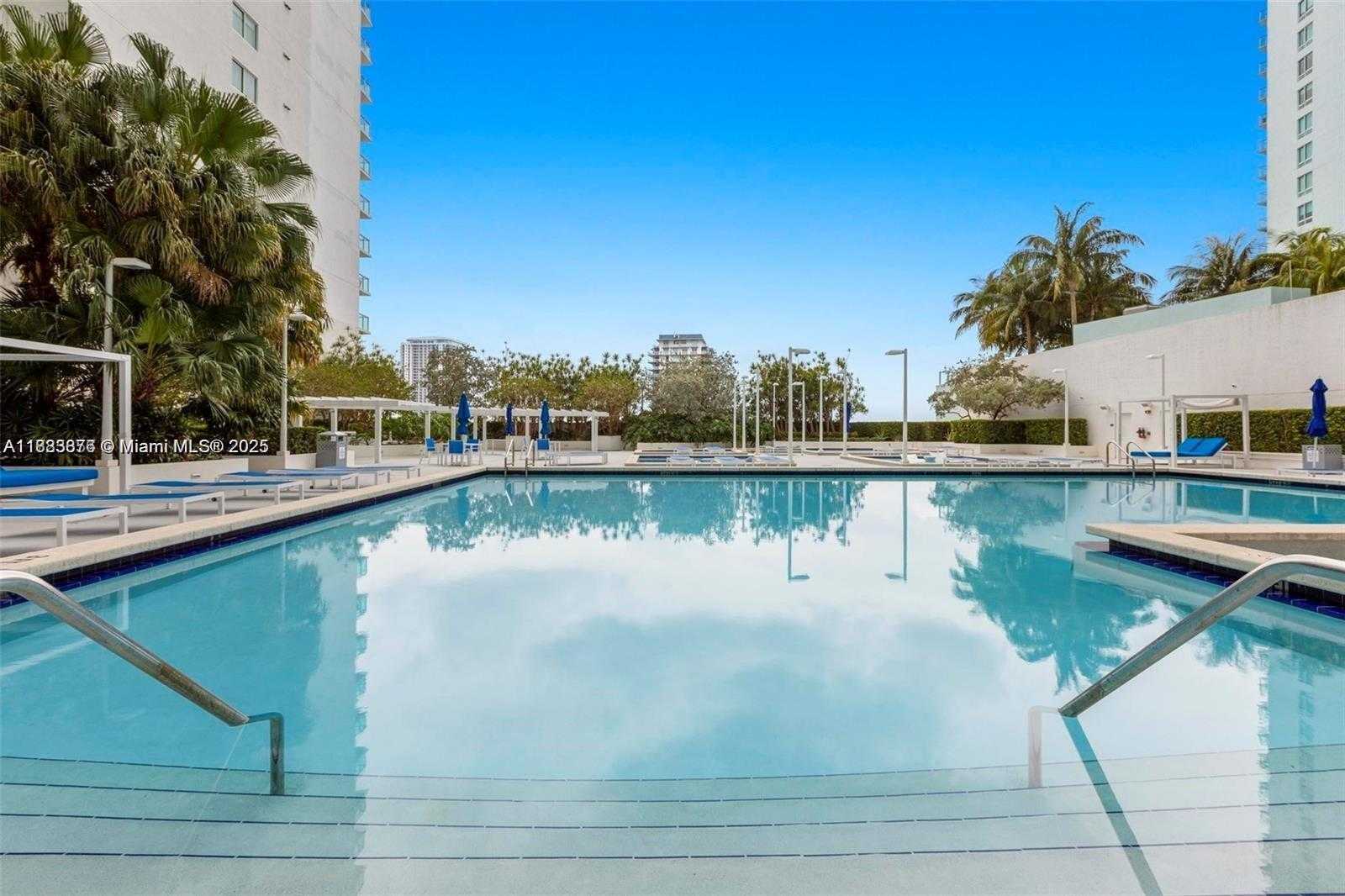 Small Image of 1800 NORTH BAYSHORE DR #3207, Miami Number 42