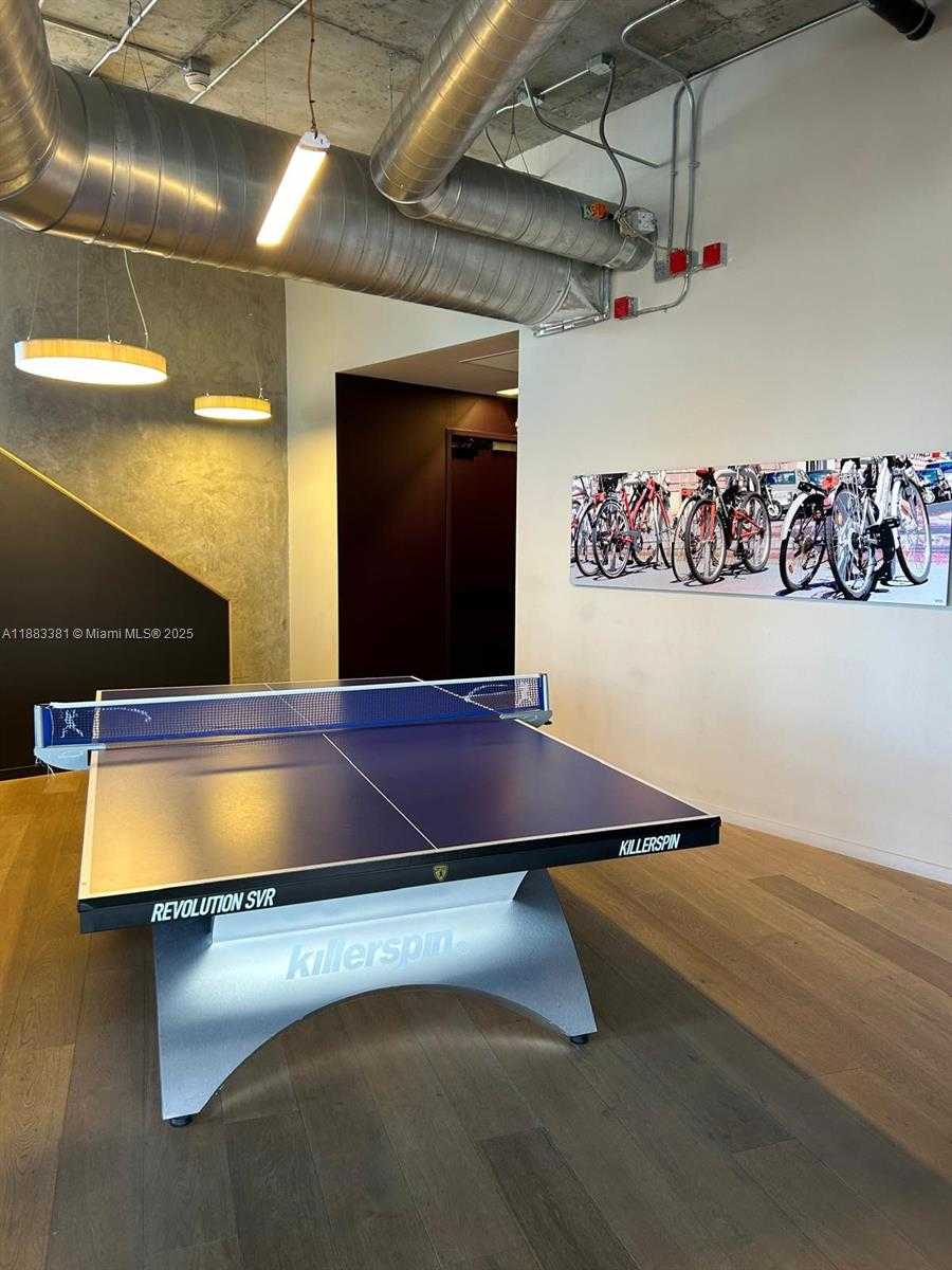 Imagen de Pequeño Objeto