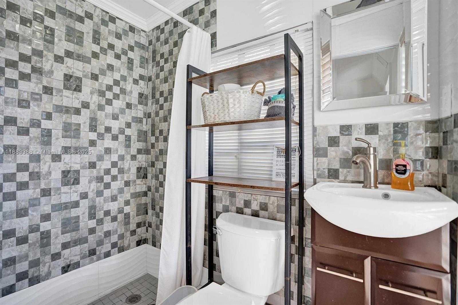 Small Image of 6300 FLAGLER ST #3, Hollywood Number 13