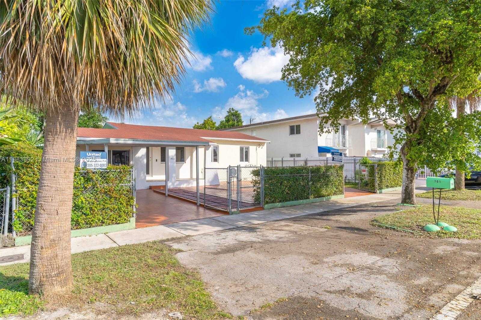 Small Image of 701 TAMIAMI CANAL RD, Miami Number 2