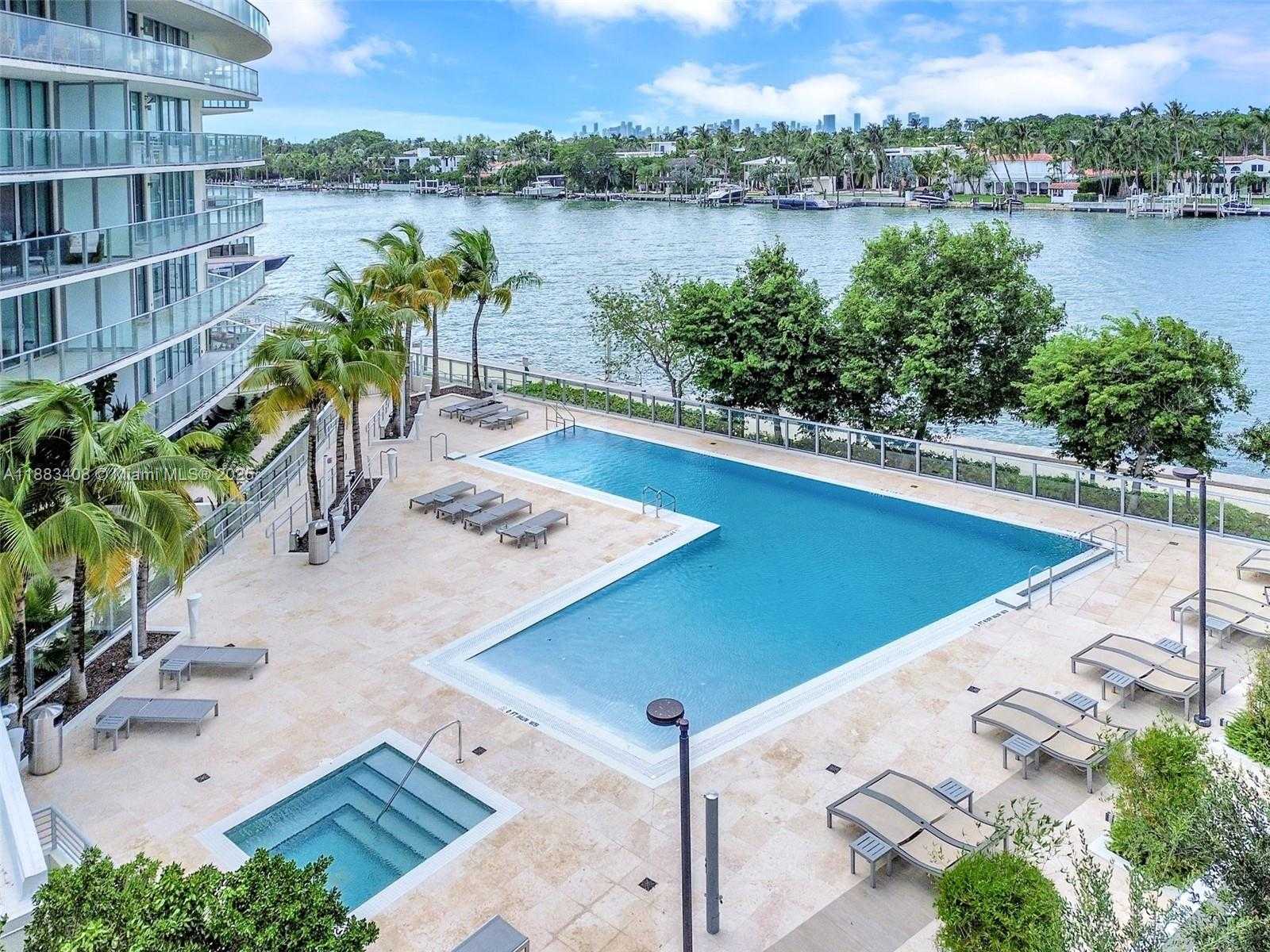 Small Image of 6620 INDIAN CREEK DR #116, Miami Beach Number 2