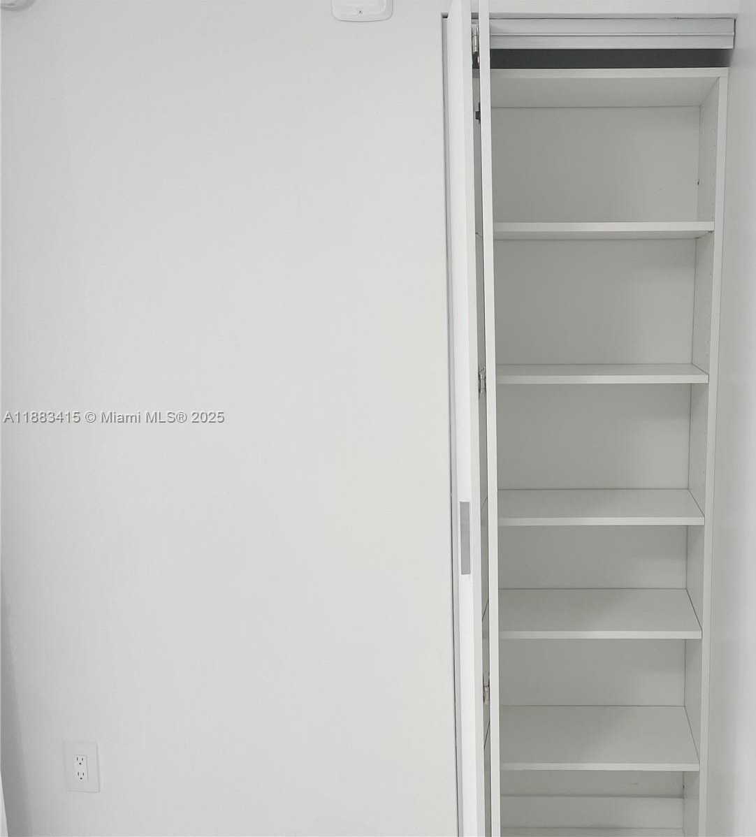 Small Image of 700 NE 24TH ST #4706, Miami Number 10