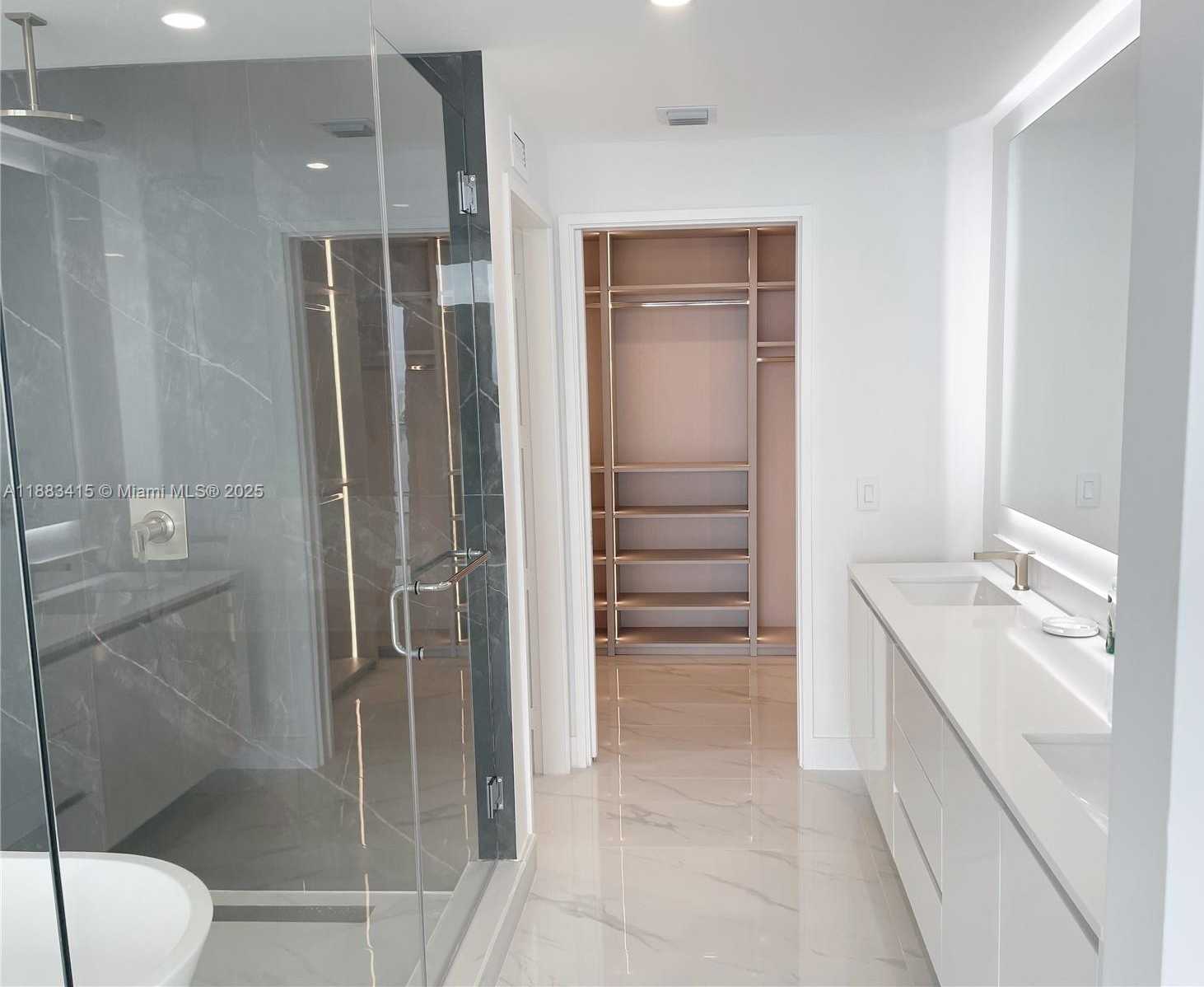 Small Image of 700 NE 24TH ST #4706, Miami Number 18