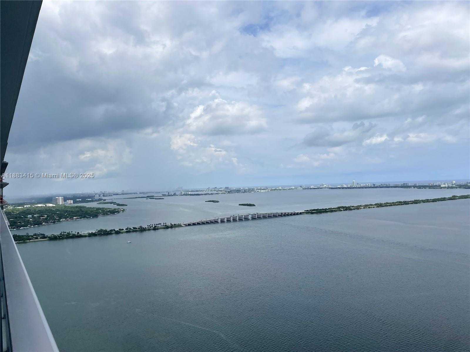 Small Image of 700 NE 24TH ST #4706, Miami Number 29