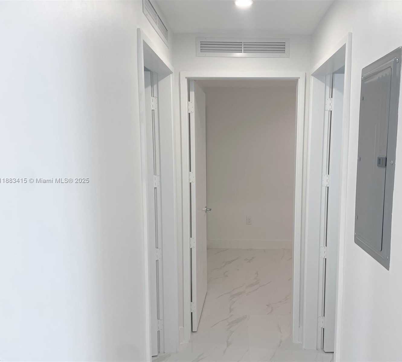 Small Image of 700 NE 24TH ST #4706, Miami Number 6