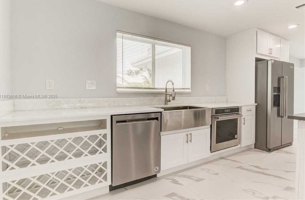 Small Image of 465 NORTH WEST 11TH ST, Boca Raton Number 3