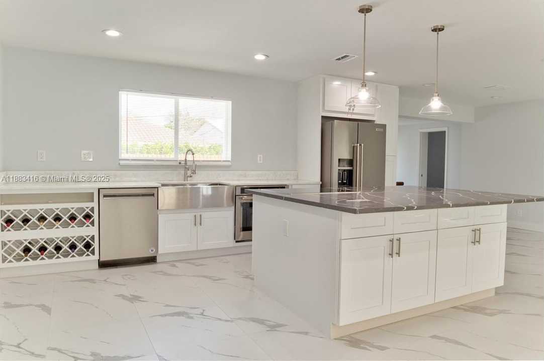 Small Image of 465 NORTH WEST 11TH ST, Boca Raton Number 4