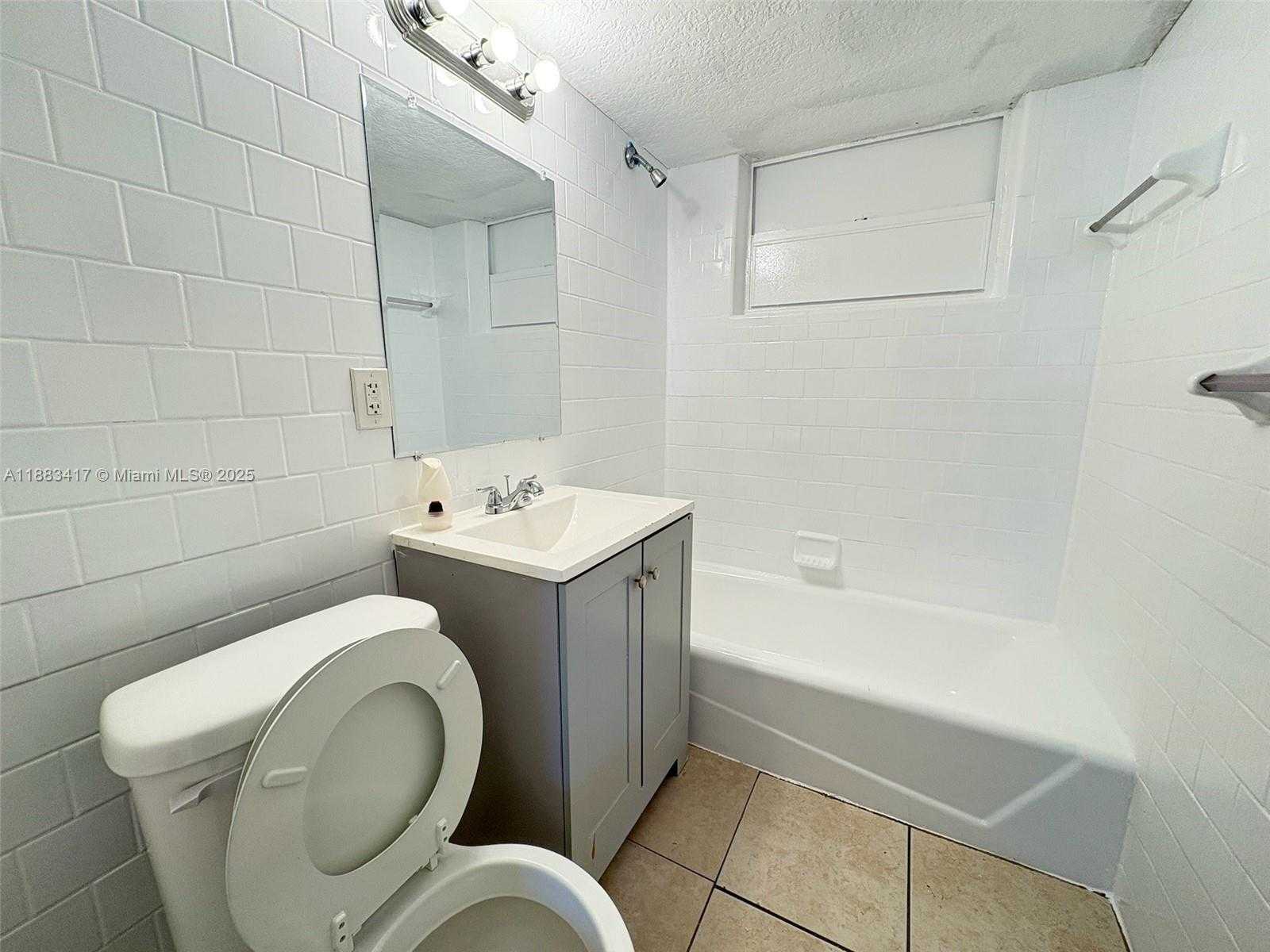Small Image of 2443 NORTH WEST 7TH ST, Pompano Beach Number 10