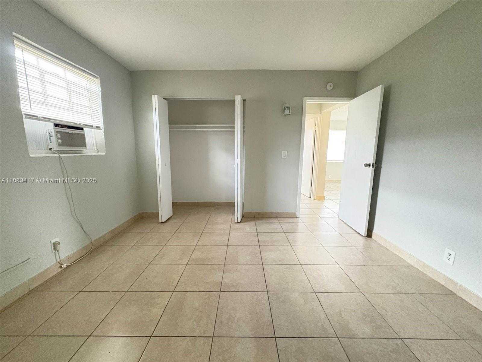 Small Image of 2443 NORTH WEST 7TH ST, Pompano Beach Number 12