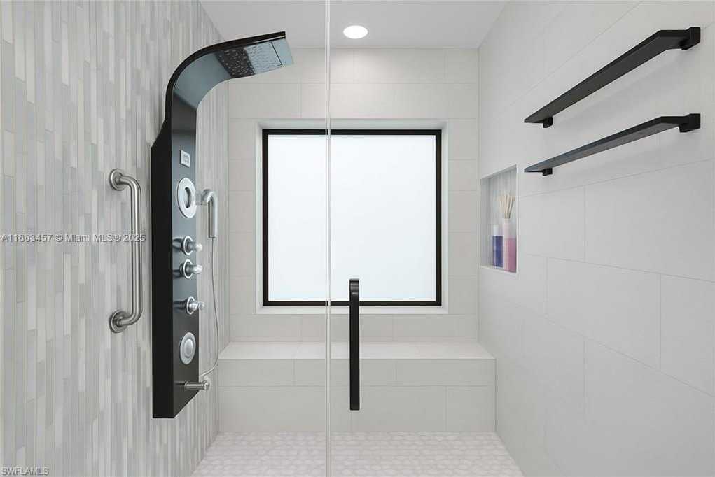 Small Image of 2560 2ND ST NE, Naples Number 29