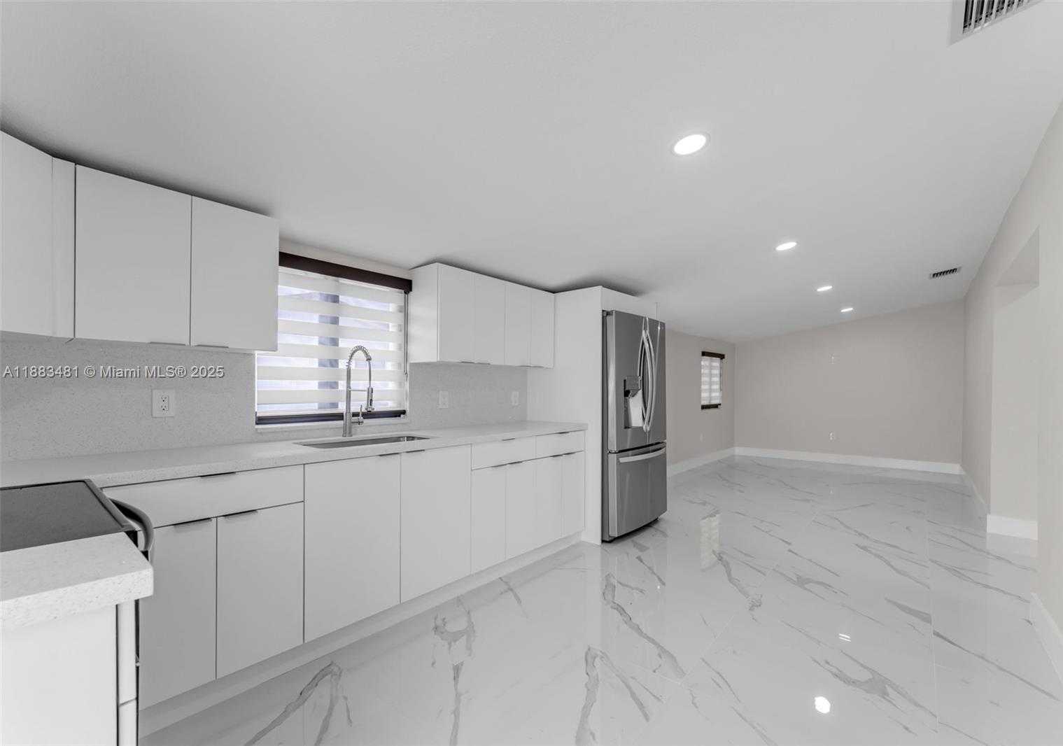 Small Image of 11800 SOUTH WEST 176TH ST #1, Miami Number 11