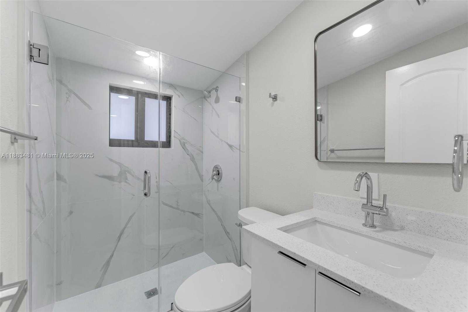 Small Image of 11800 SOUTH WEST 176TH ST #1, Miami Number 16