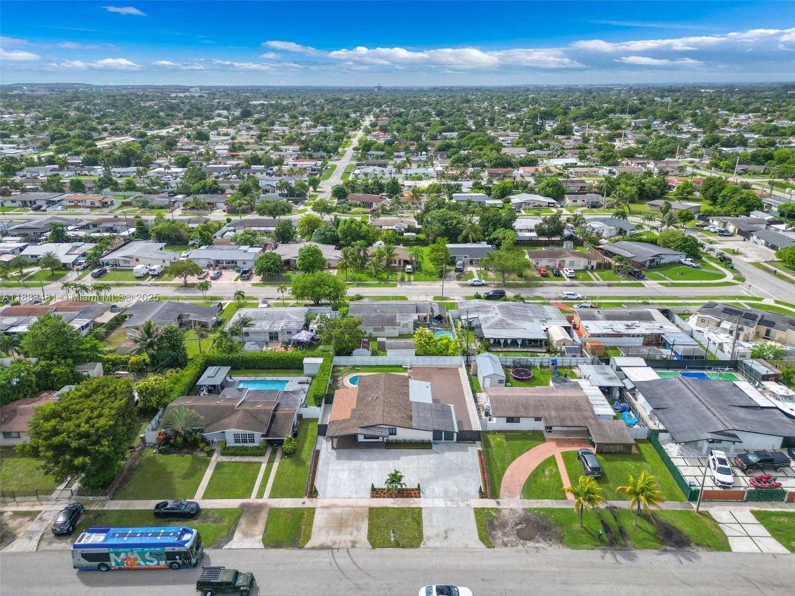 Small Image of 11800 SOUTH WEST 176TH ST #1, Miami Number 34