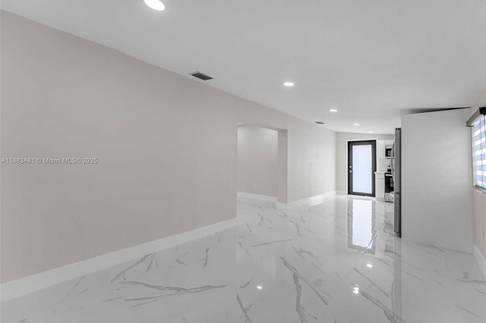 Small Image of 11800 SOUTH WEST 176TH ST #1, Miami Number 9