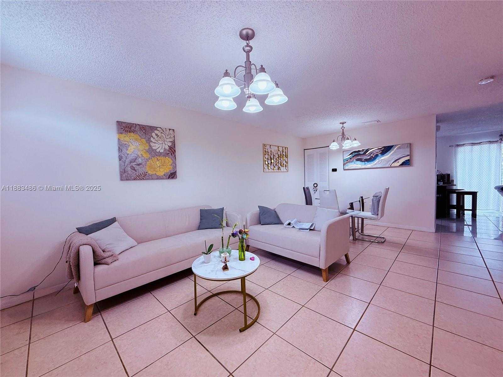 Small Image of 8431 NORTH WEST 188TH TER #805-8, Hialeah Number 3
