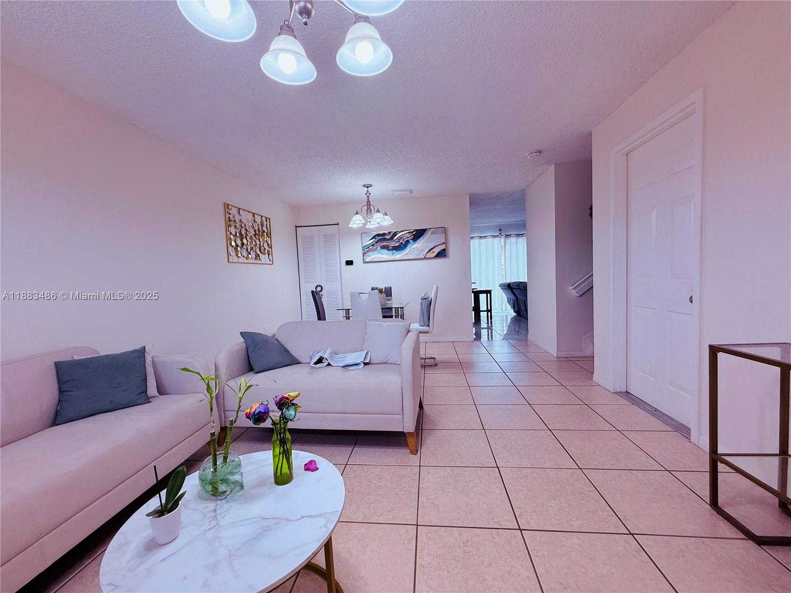 Small Image of 8431 NORTH WEST 188TH TER #805-8, Hialeah Number 5