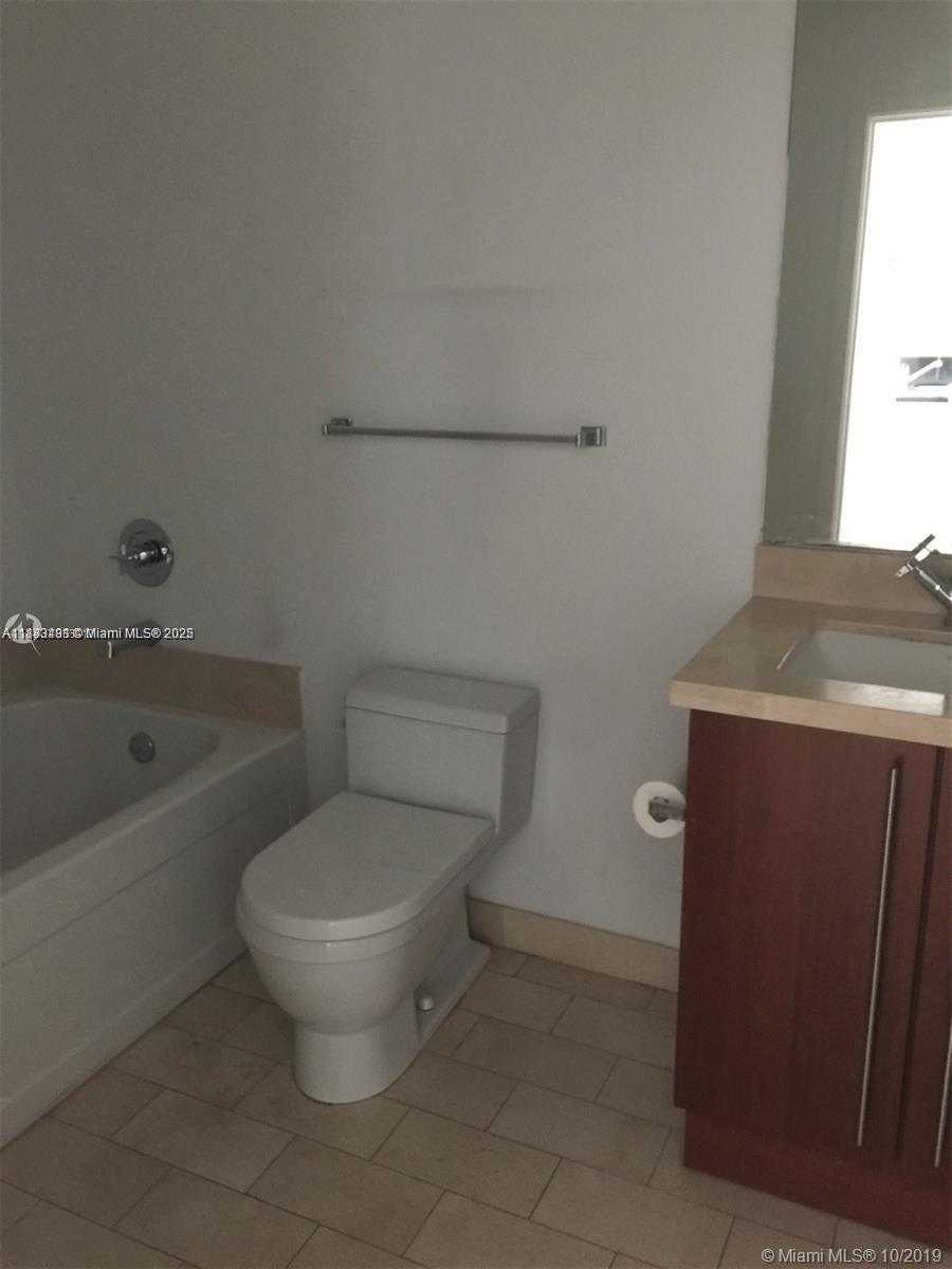 Small Image of 1111 SOUTH WEST 1ST AVE #1724-N, Miami Number 16