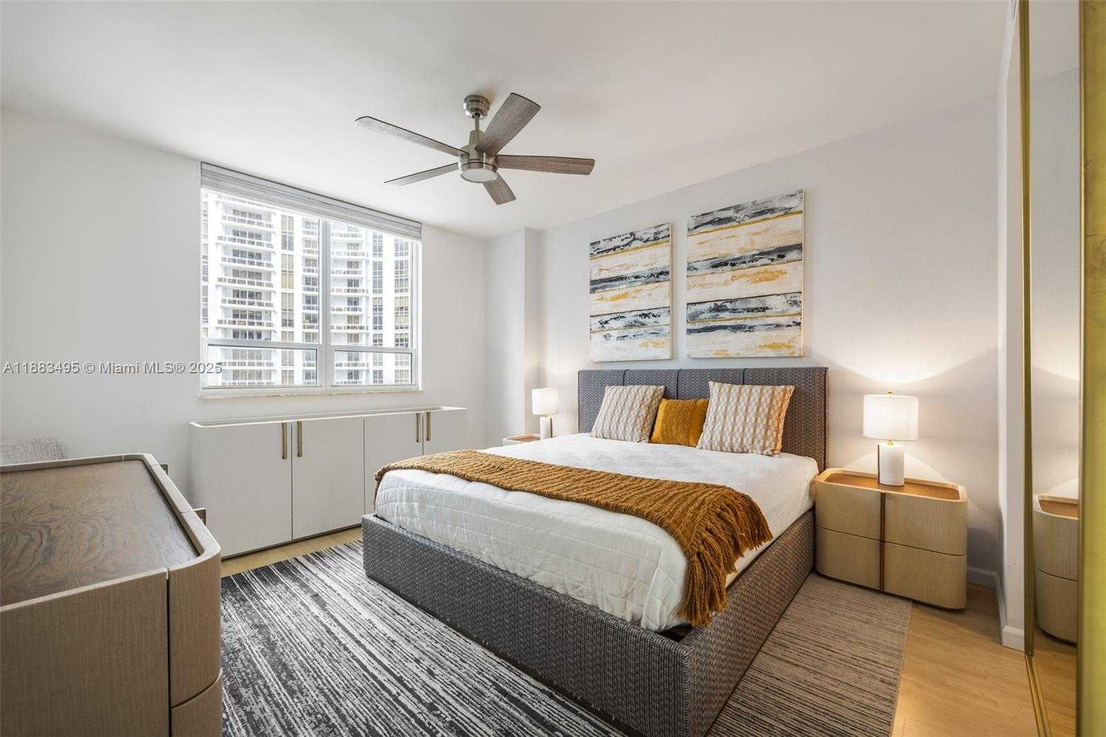 Small Image of 801 BRICKELL KEY BLVD #1906, Miami Number 11