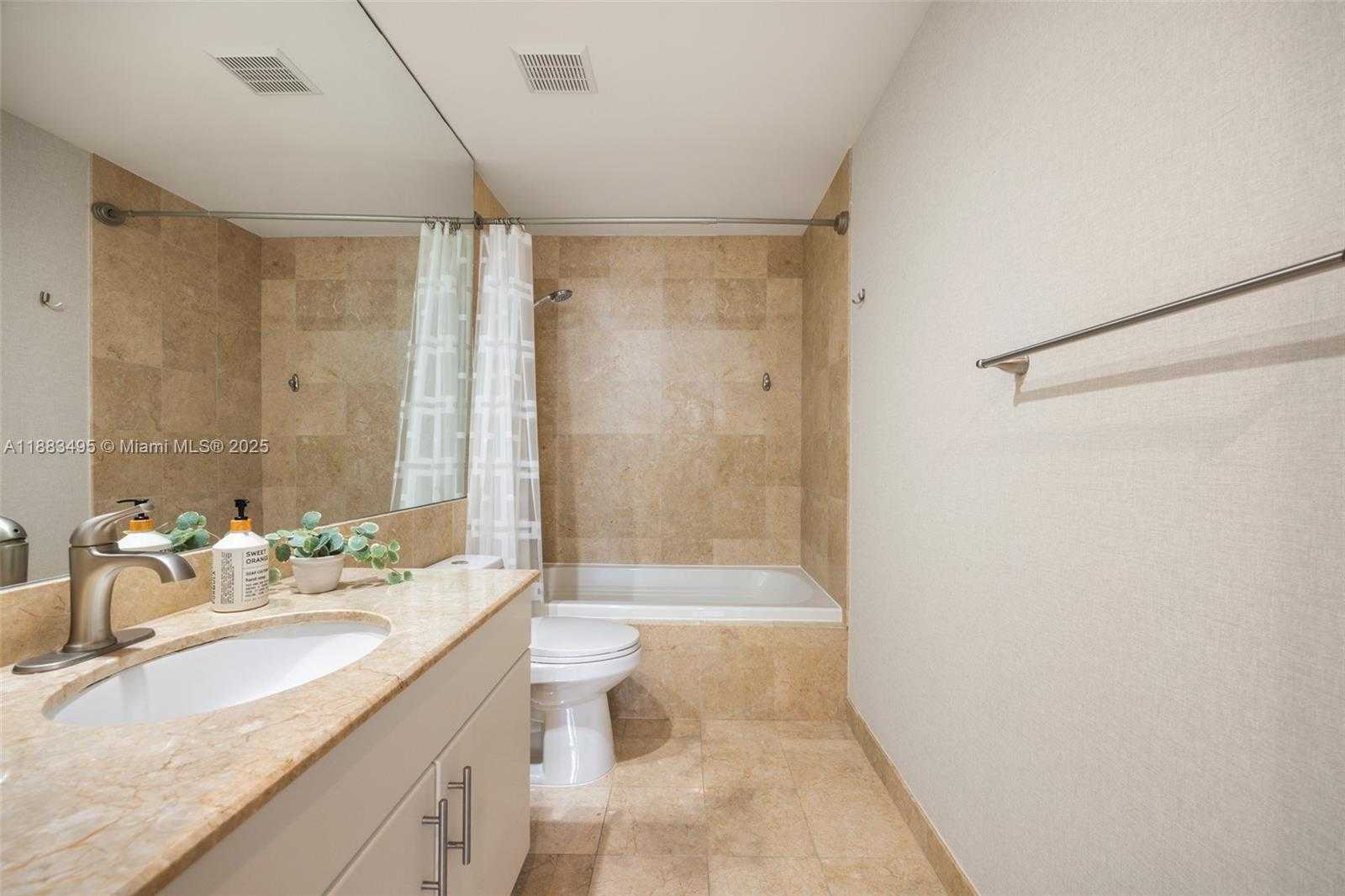 Small Image of 801 BRICKELL KEY BLVD #1906, Miami Number 13