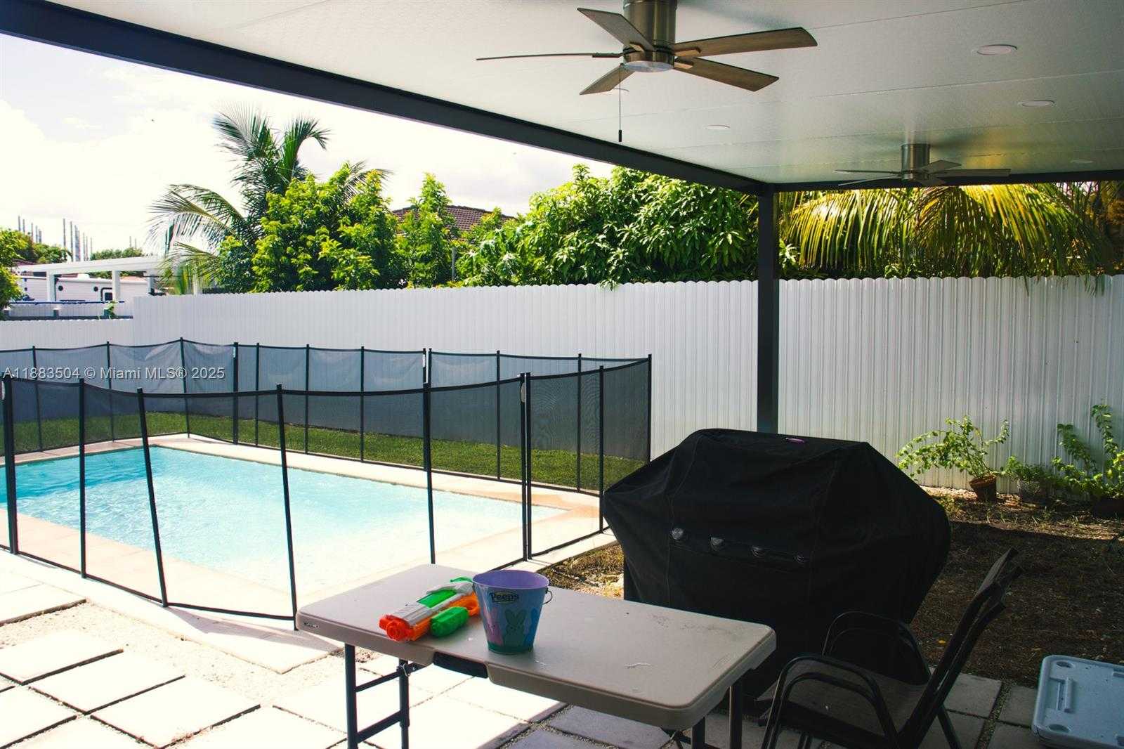 Small Image of 25760 SOUTH WEST 127TH CT, Homestead Number 16