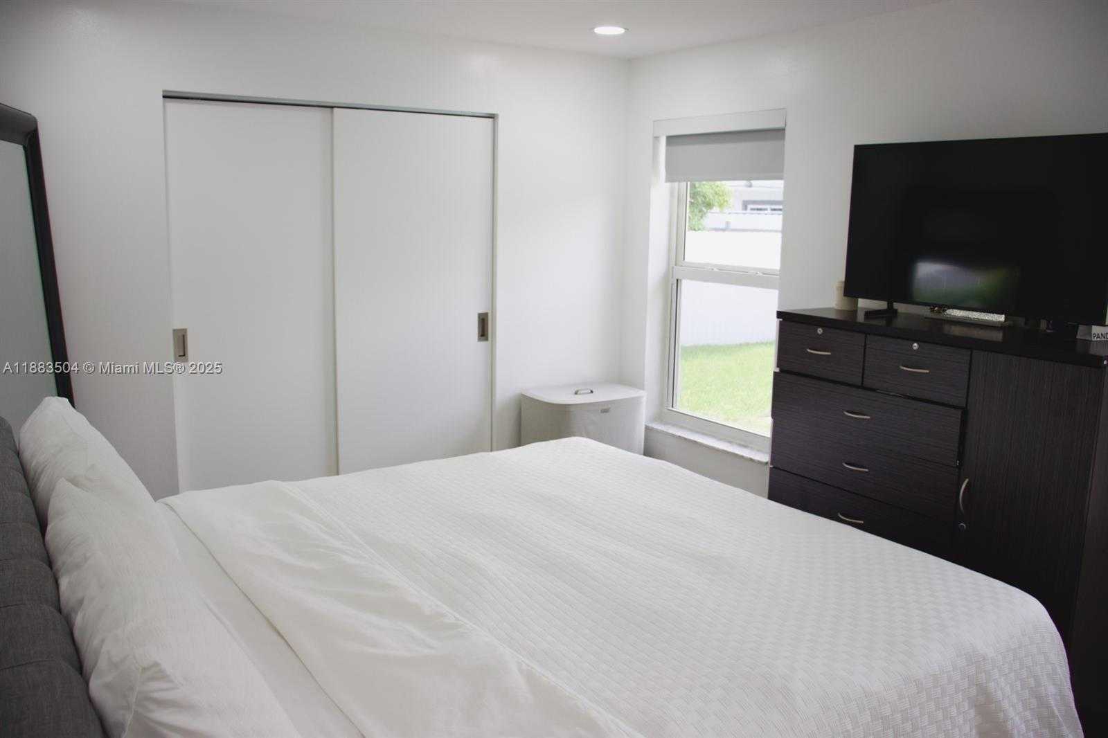 Small Image of 25760 SOUTH WEST 127TH CT, Homestead Number 21