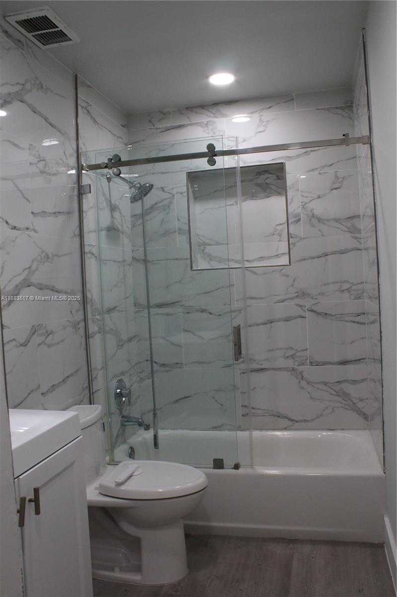 Small Image of 10542 SOUTH WEST 52ND TER, Miami Number 11