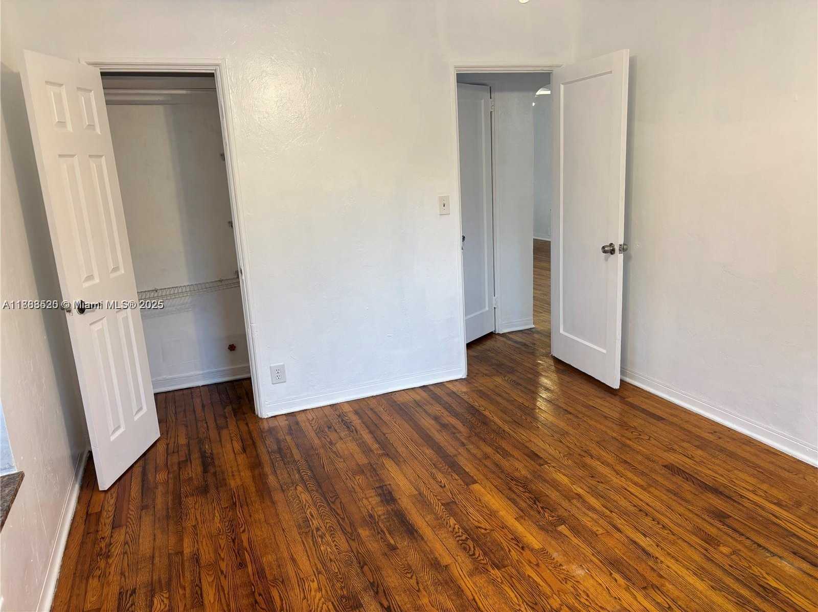 Small Image of 1842 FUNSTON ST #1-2, Hollywood Number 19