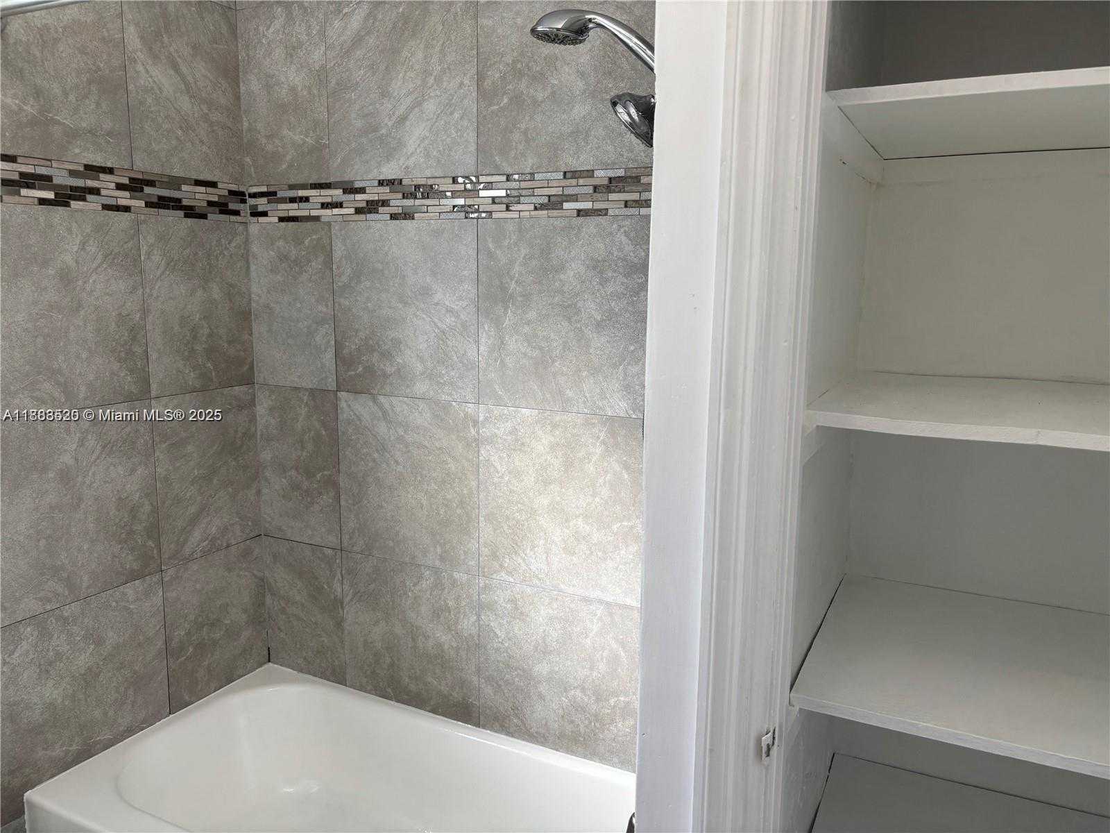 Small Image of 1842 FUNSTON ST #1-2, Hollywood Number 20