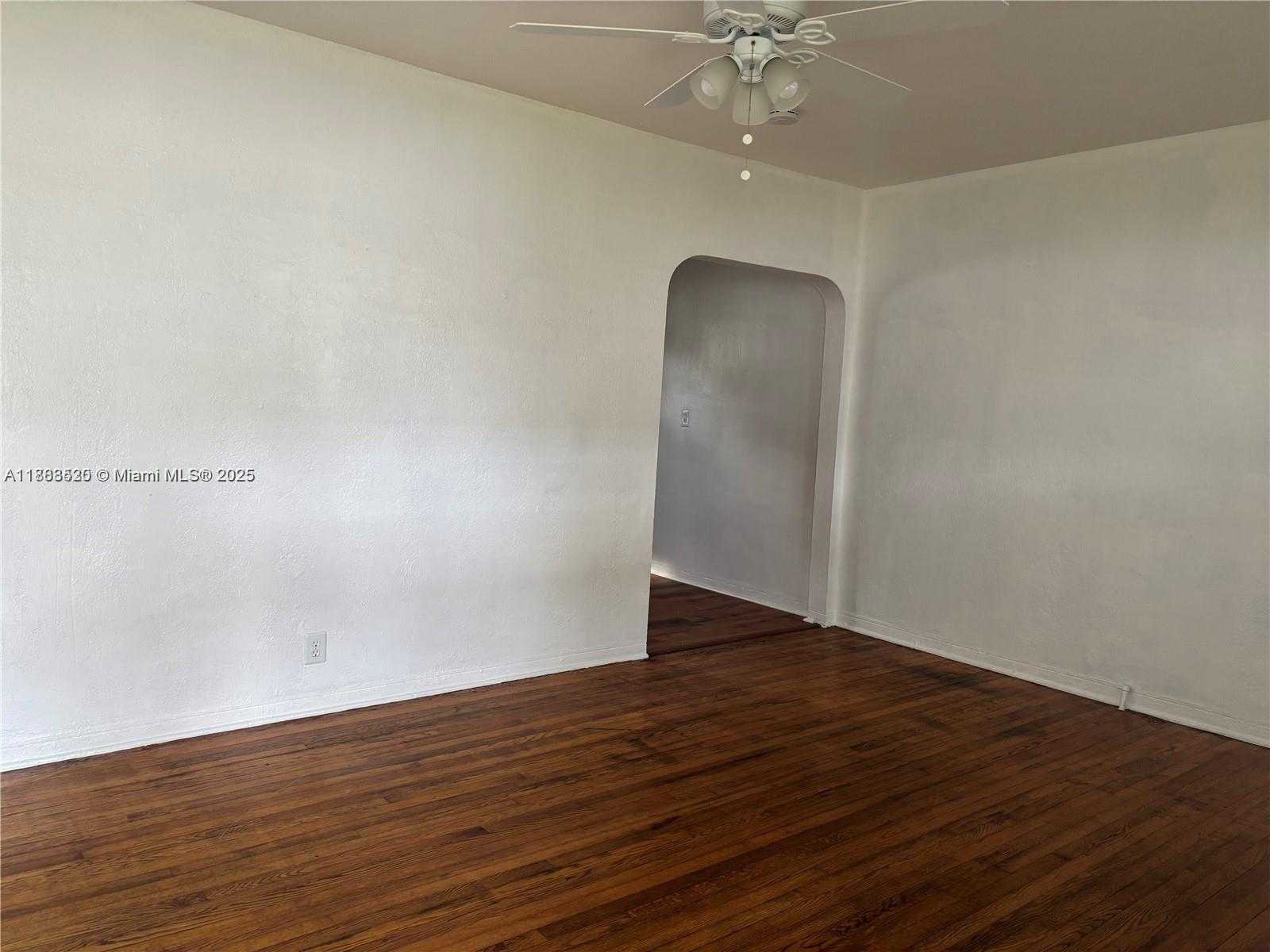 Small Image of 1842 FUNSTON ST #1-2, Hollywood Number 7