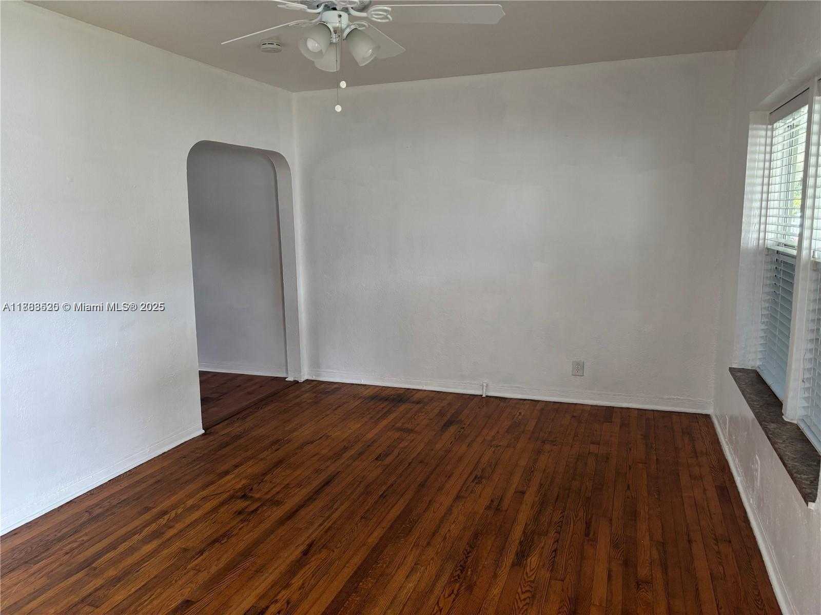 Small Image of 1842 FUNSTON ST #1-2, Hollywood Number 8