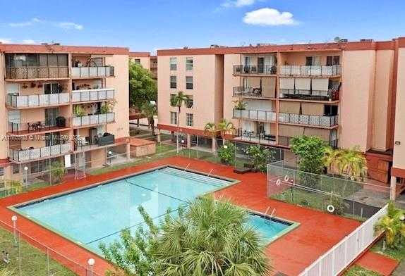 Small Image of 1850 WEST 56TH ST #2201, Hialeah Number 12