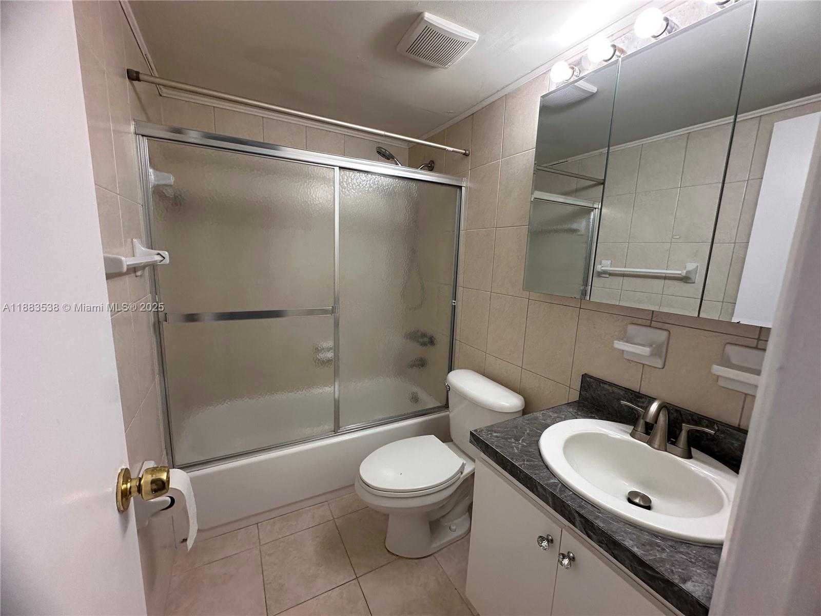 Small Image of 1850 WEST 56TH ST #2201, Hialeah Number 5