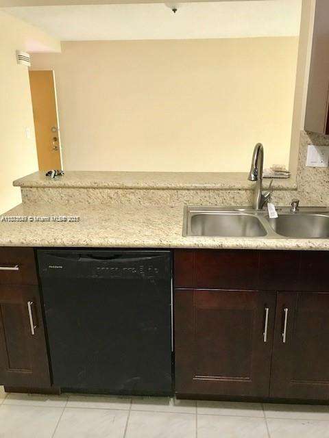 Small Image of 9415 FONTAINEBLEAU BLVD #111, Miami Number 4