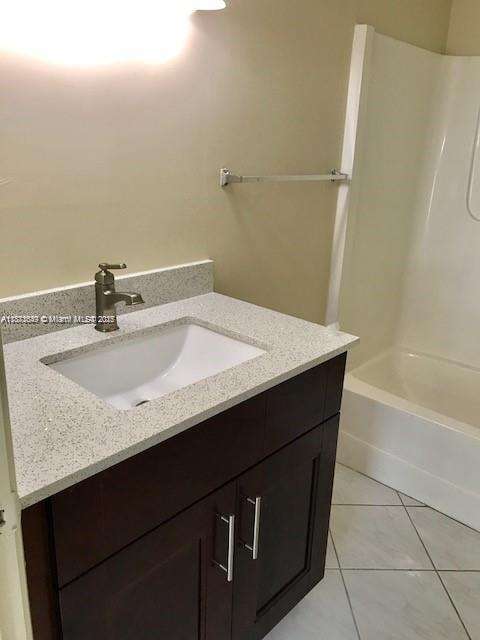 Small Image of 9415 FONTAINEBLEAU BLVD #111, Miami Number 8