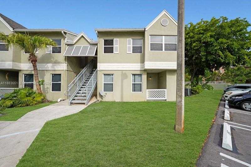 Small Image of 17325 NORTH WEST 67TH CT #F-16, Hialeah Number 22