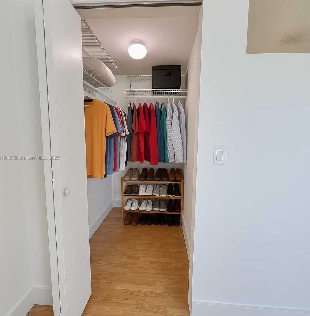 Small Image of 350 NORTH EAST 24TH ST #909, Miami Number 5