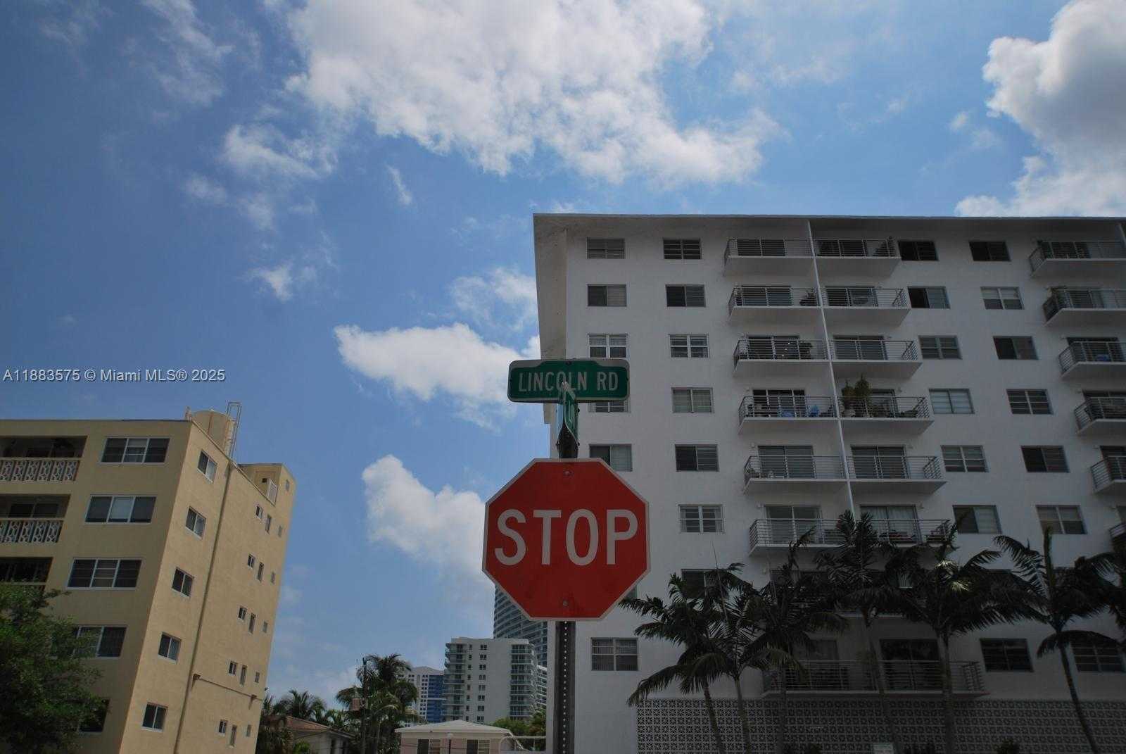 Small Image of 1662 LINCOLN CT #402, Miami Beach Number 19