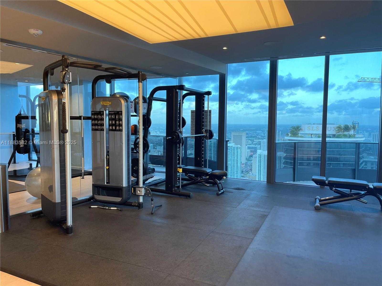 Small Image of 1000 BRICKELL PLZ #3507, Miami Number 20