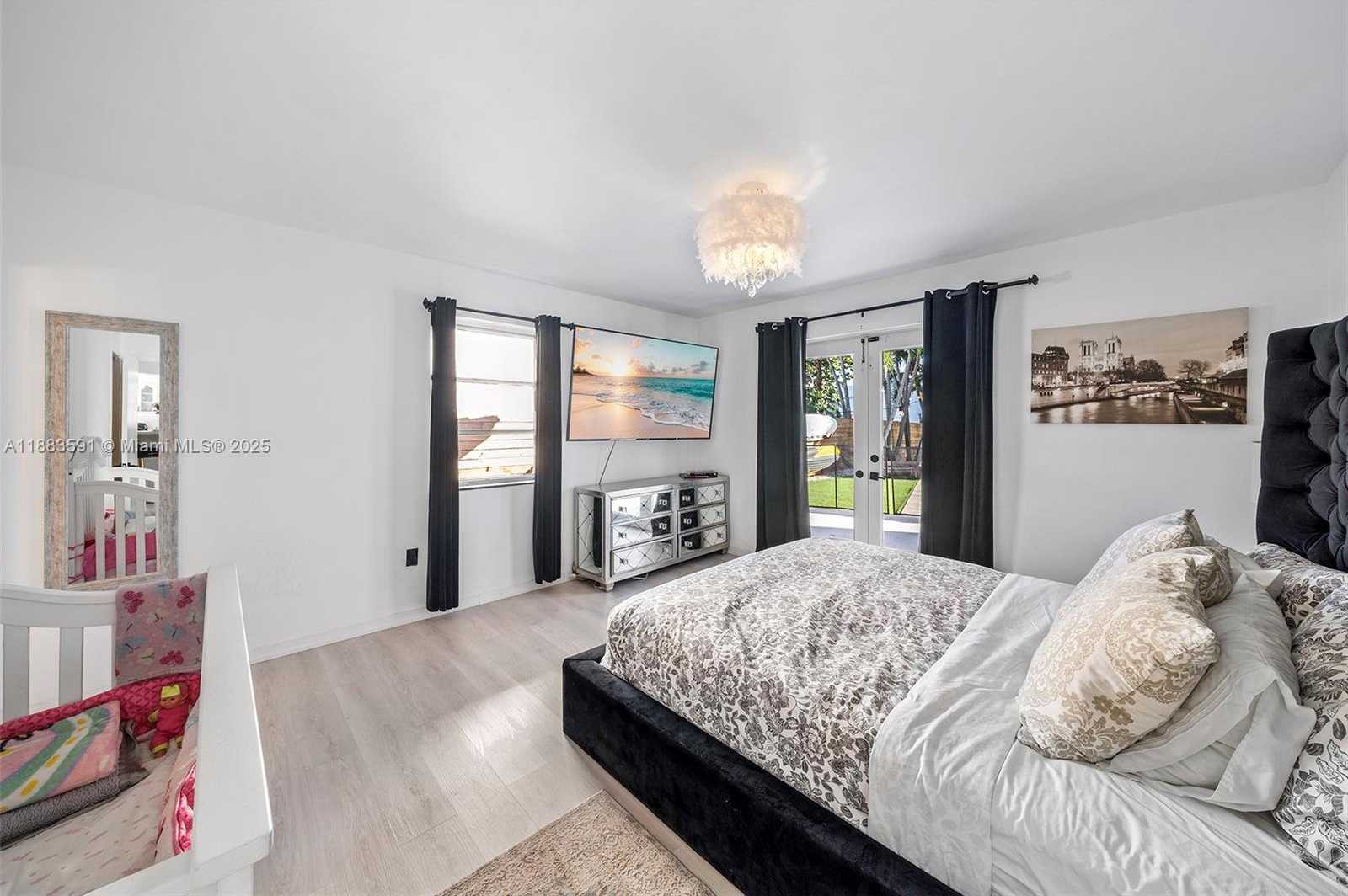 Small Image of 840 SOUTH SHORE DR, Miami Beach Number 16