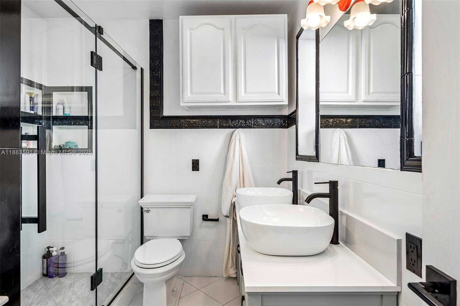 Small Image of 840 SOUTH SHORE DR, Miami Beach Number 18
