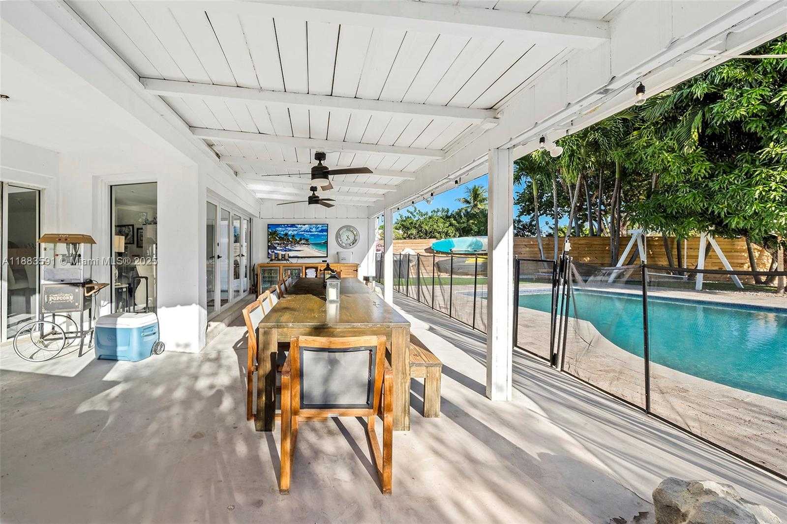 Small Image of 840 SOUTH SHORE DR, Miami Beach Number 33