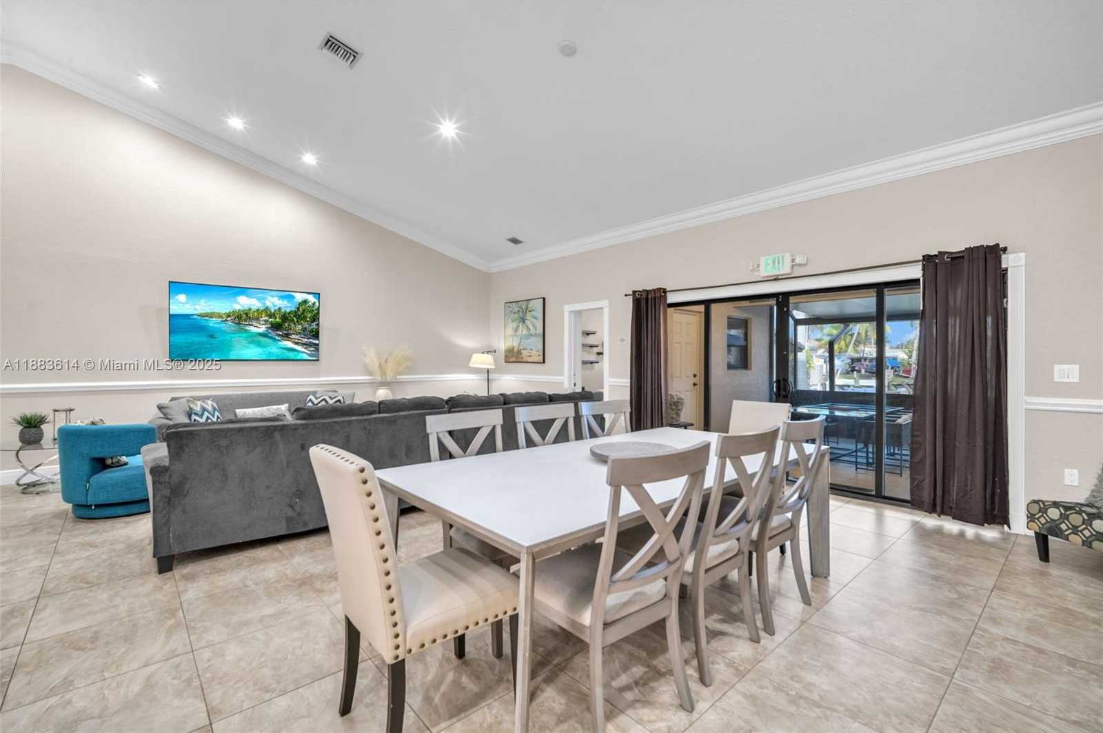 Small Image of 4732 SOUTH WEST 35TH AVE, Dania Beach Number 18