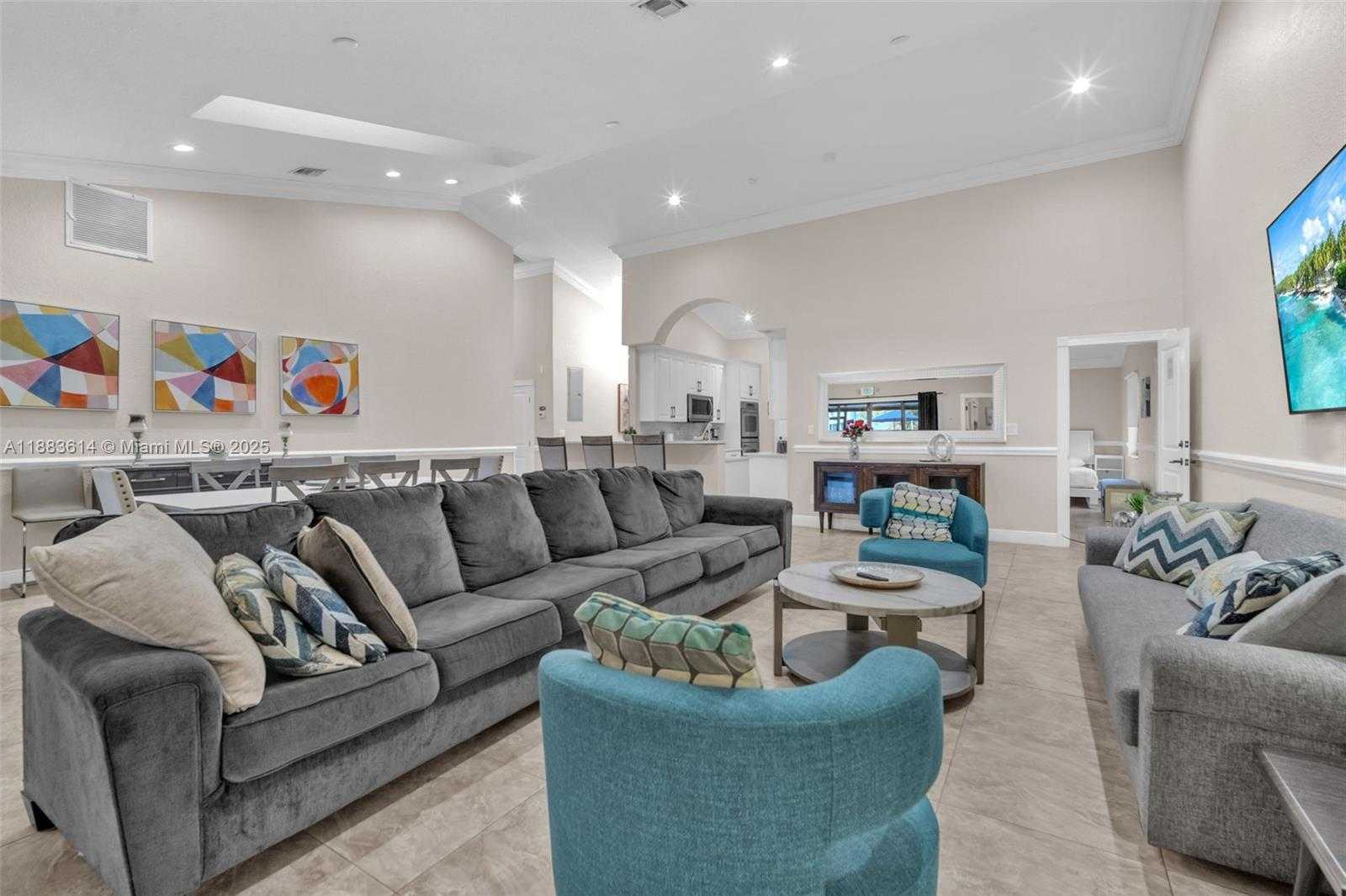 Small Image of 4732 SOUTH WEST 35TH AVE, Dania Beach Number 21