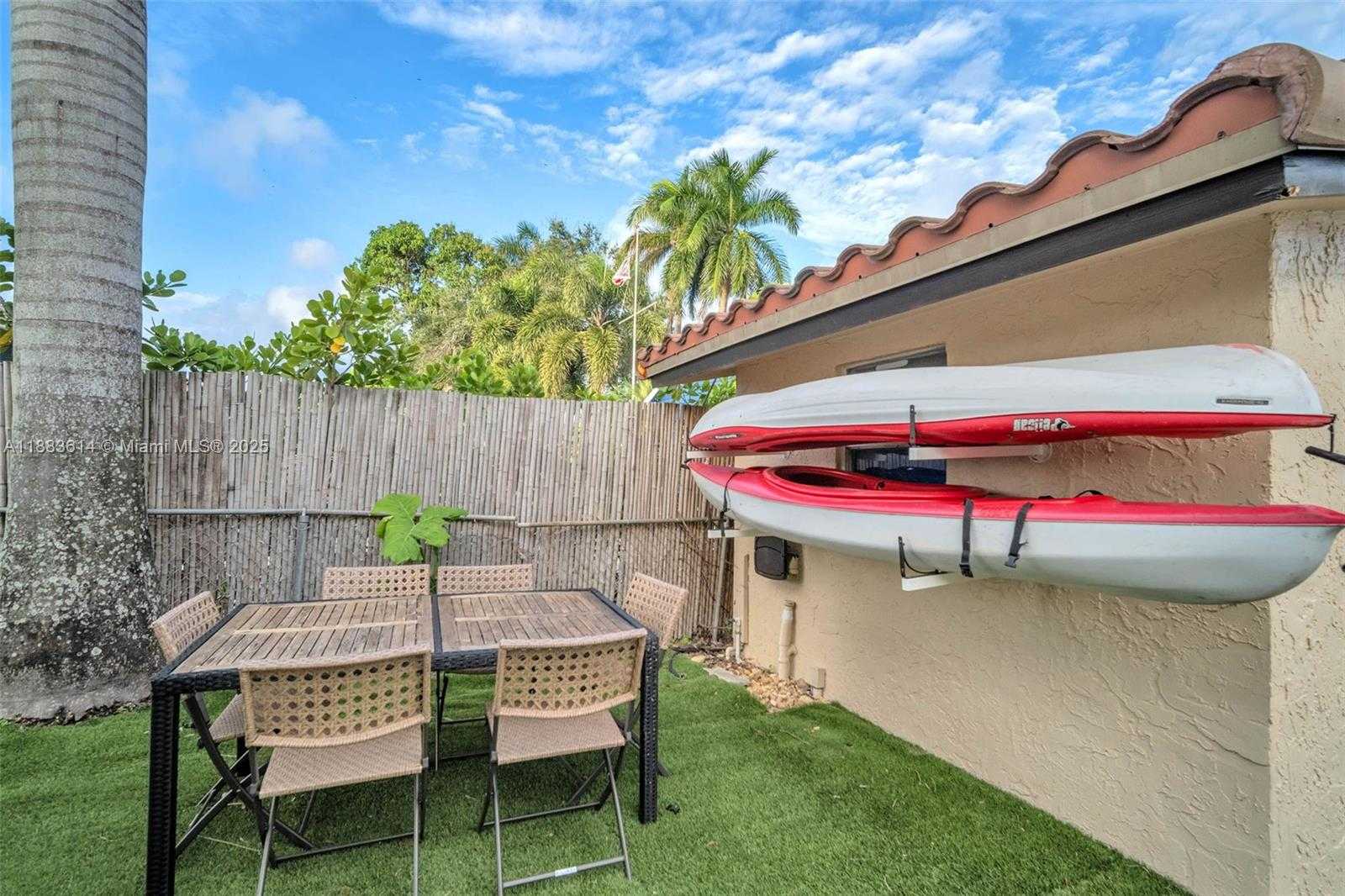Small Image of 4732 SOUTH WEST 35TH AVE, Dania Beach Number 40