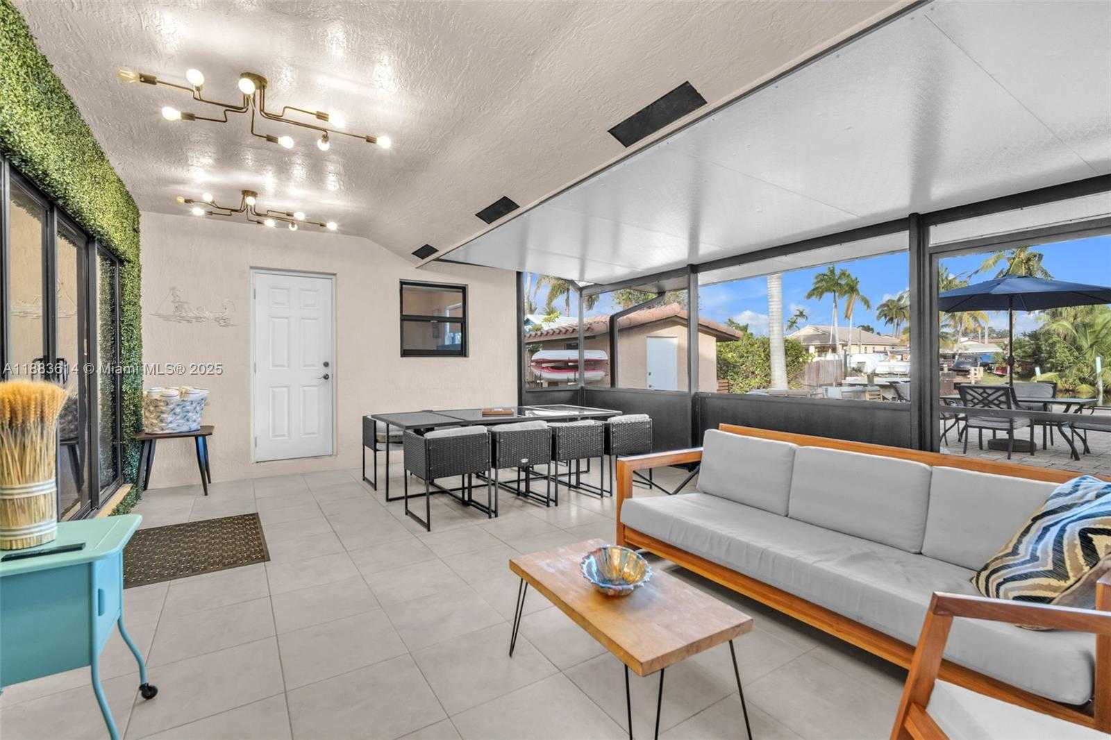 Small Image of 4732 SOUTH WEST 35TH AVE, Dania Beach Number 57