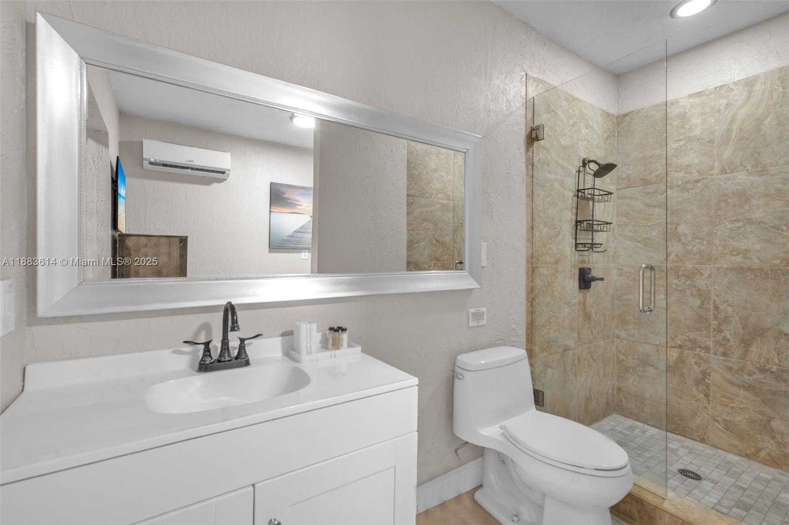 Small Image of 4732 SOUTH WEST 35TH AVE, Dania Beach Number 60