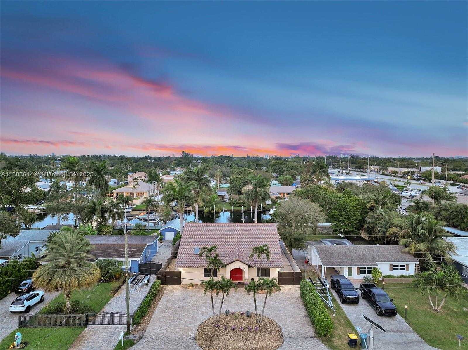 Small Image of 4732 SOUTH WEST 35TH AVE, Dania Beach Number 70