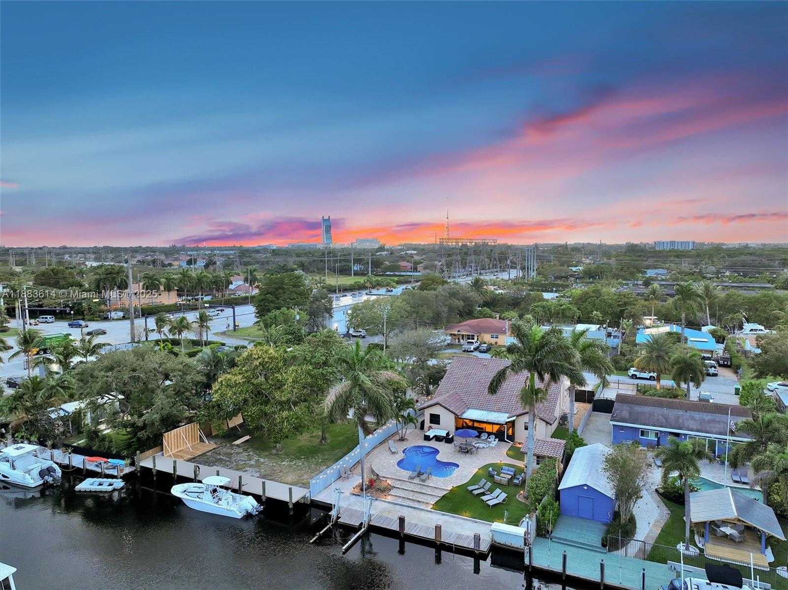 Small Image of 4732 SOUTH WEST 35TH AVE, Dania Beach Number 73